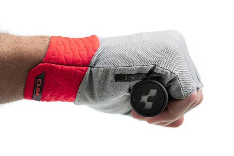 Cube Performance Short Finger Gloves - Grey/Red 4 Cube Performance Short Finger Gloves - Grey/Red - Image 2