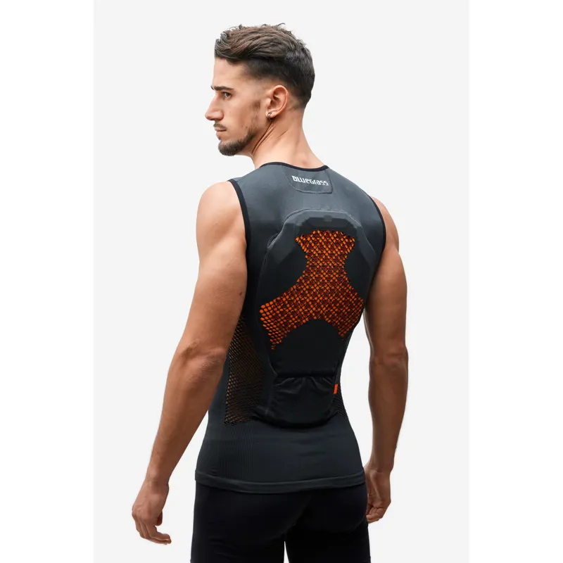 Bluegrass Seamless Lite D30 Body Armour - Black 4 Bluegrass Seamless Lite D30 Body Armour - Black - Image 2