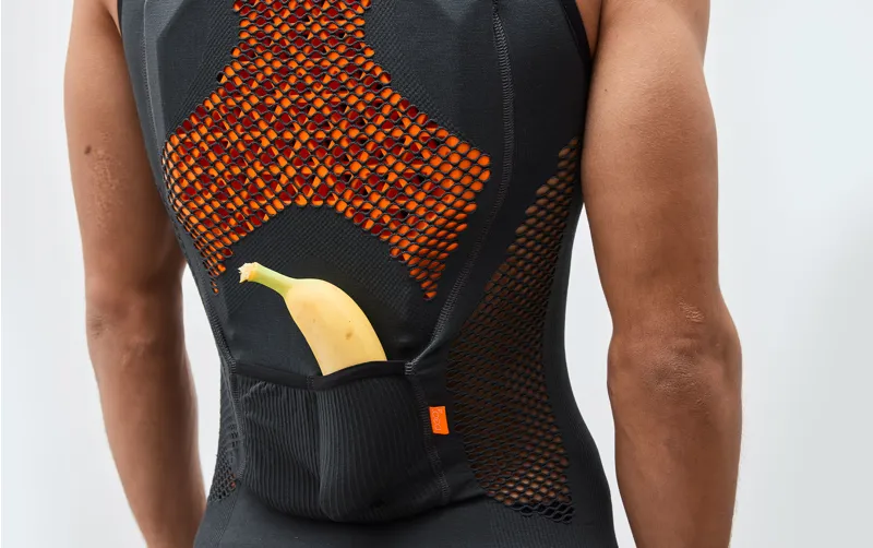 Bluegrass Seamless Lite D30 Body Armour - Black 7 Bluegrass Seamless Lite D30 Body Armour - Black - Image 5