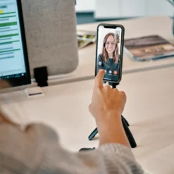 Fidlock VACUUM Magnetic Smartphone Base For Desk - Tripod Type -Sportful Shop 4 327