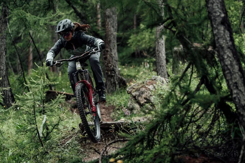 ION Shelter Pants 4W Softshell Women's MTB Trousers - Grey 10 ION Shelter Pants 4W Softshell Women's MTB Trousers - Grey - Image 8