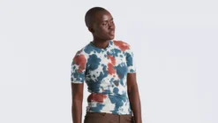 Specialized ADV Garment Washed Women's Short Sleeve Jersey - White Mountains -Sportful Shop 64022 331 APP ADV GARMENT WASH JERSEY SS WMN WHTMTN M FRONT 3 4