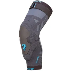 7idp Project Knee Pads - Black