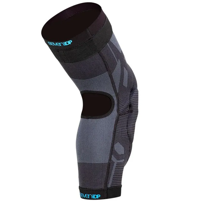 7idp Project Knee Pads - Black 4 7idp Project Knee Pads - Black - Image 2