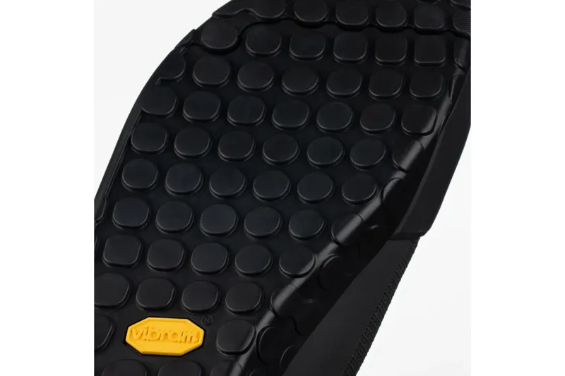 Fizik Gravita Tensor Flat MTB Shoes - Black/Black 3 Fizik Gravita Tensor Flat MTB Shoes - Black/Black