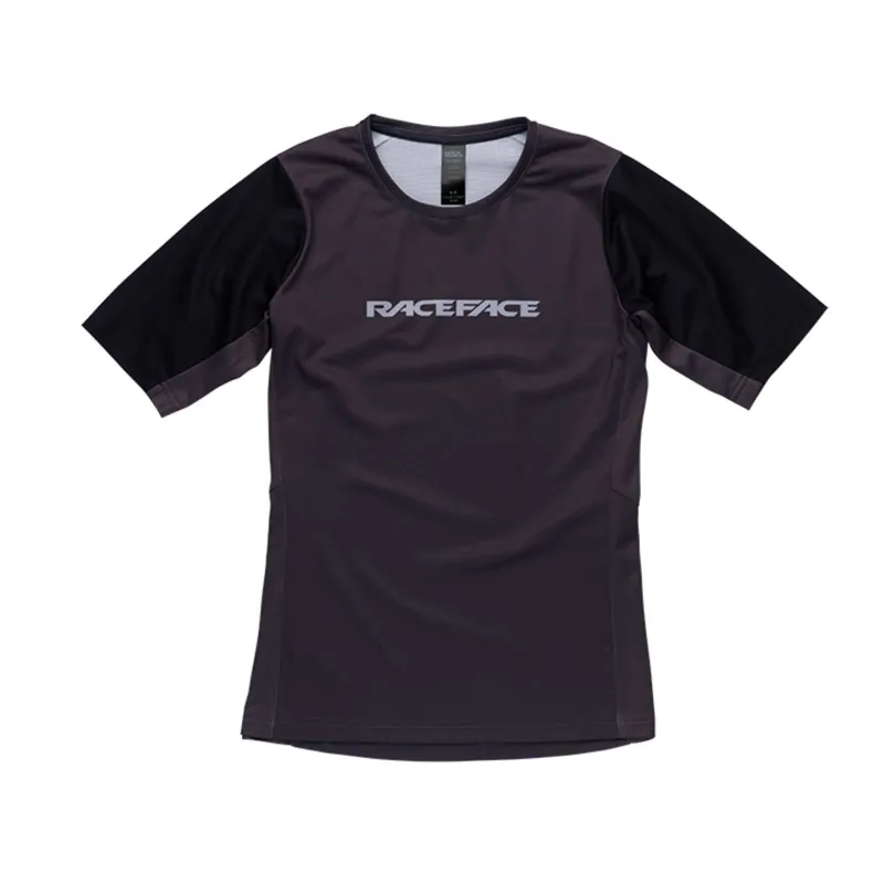 Race Face Indy Short Sleeve Women's MTB Jersey - Black 5 Race Face Indy Short Sleeve Women's MTB Jersey - Black - Image 3