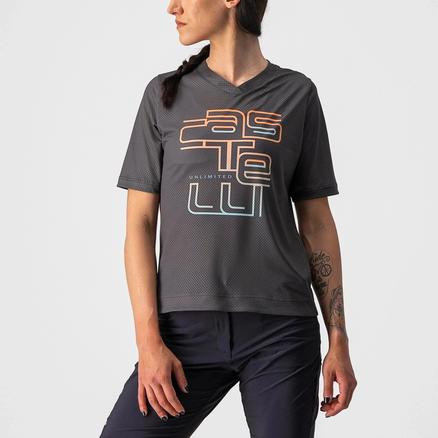 Castelli Trail Tech Women's Technical T-Shirt - Barbaresco Red 5 Castelli Trail Tech Women's Technical T-Shirt - Barbaresco Red - Image 3