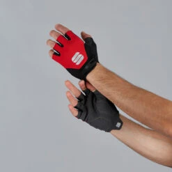 Sportful Neo Short Finger Gloves - Black 9 Sportful Neo Short Finger Gloves - Black -Sportful Shop SF02053REDBLK 1 1