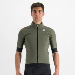 Sportful Fiandre Pro Short Sleeve Men's Windproof Jacket - Red Rumba -Sportful Shop SF19501Beetle 1