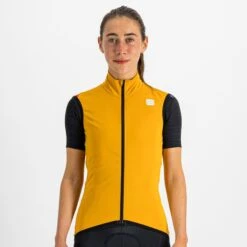 Sportful Fiandre Light NoRain Women's Vest - Liquorice -Sportful Shop SF205198101 1 1