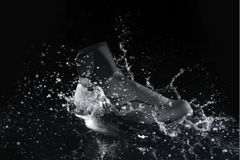 Shimano MW702 Gore-Tex Winter MTB Shoes - Black 7 Shimano MW702 Gore-Tex Winter MTB Shoes - Black - Image 5