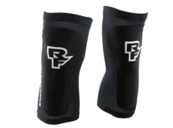 Race Face Charge Leg Guard